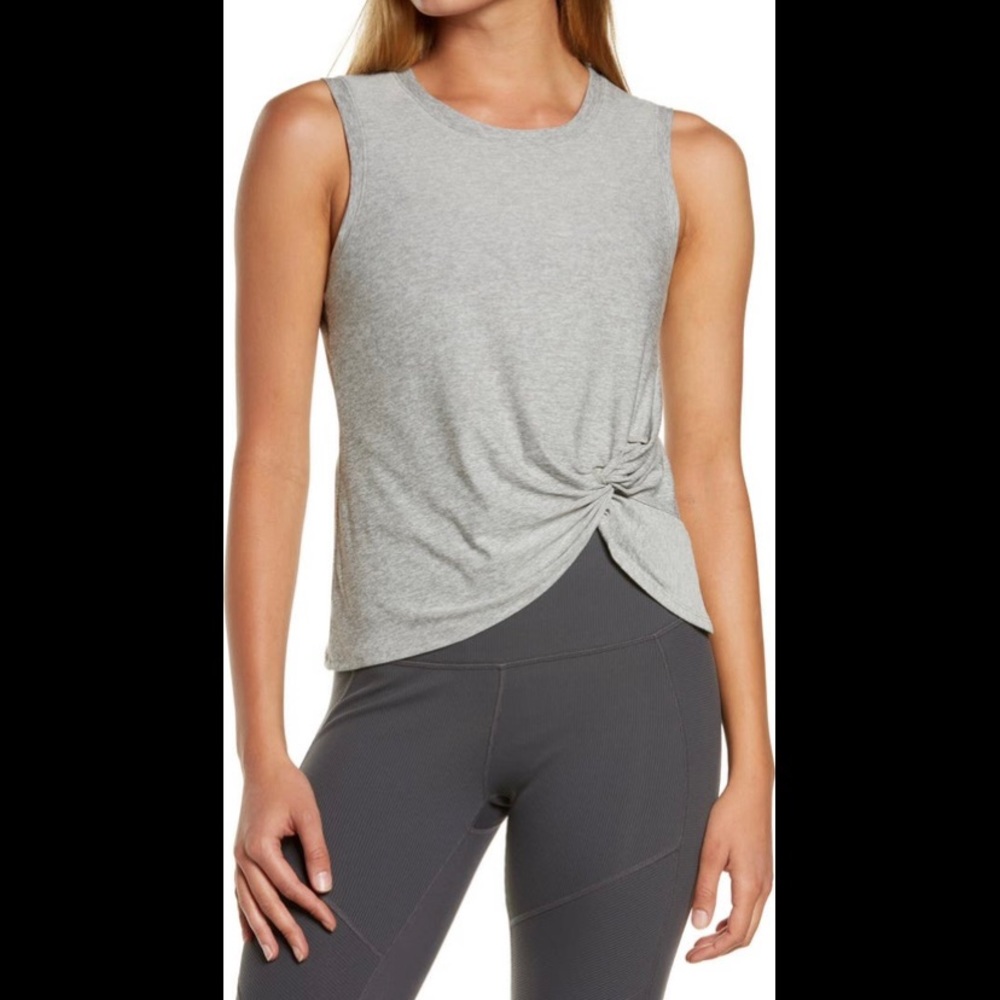 Beyond Yoga : Front Twist Muscle Tank